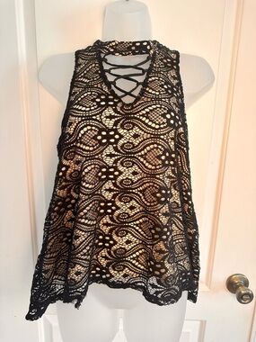 Rue 21 Black Lace Tank Top Lined Criss Cross Neck Sleeveless Size L
